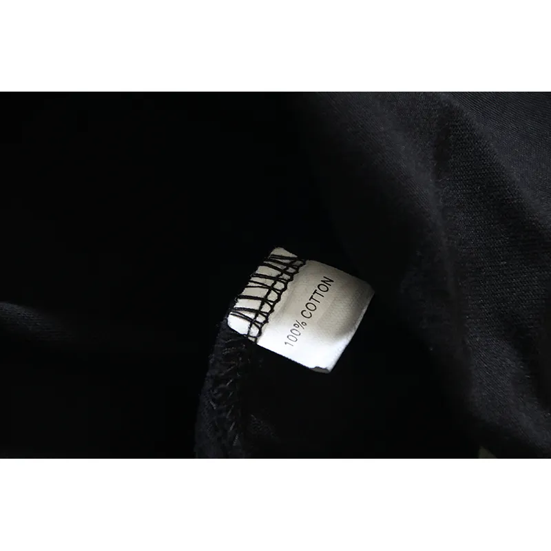 EM Sneakers Hellstar T-Shirt 607