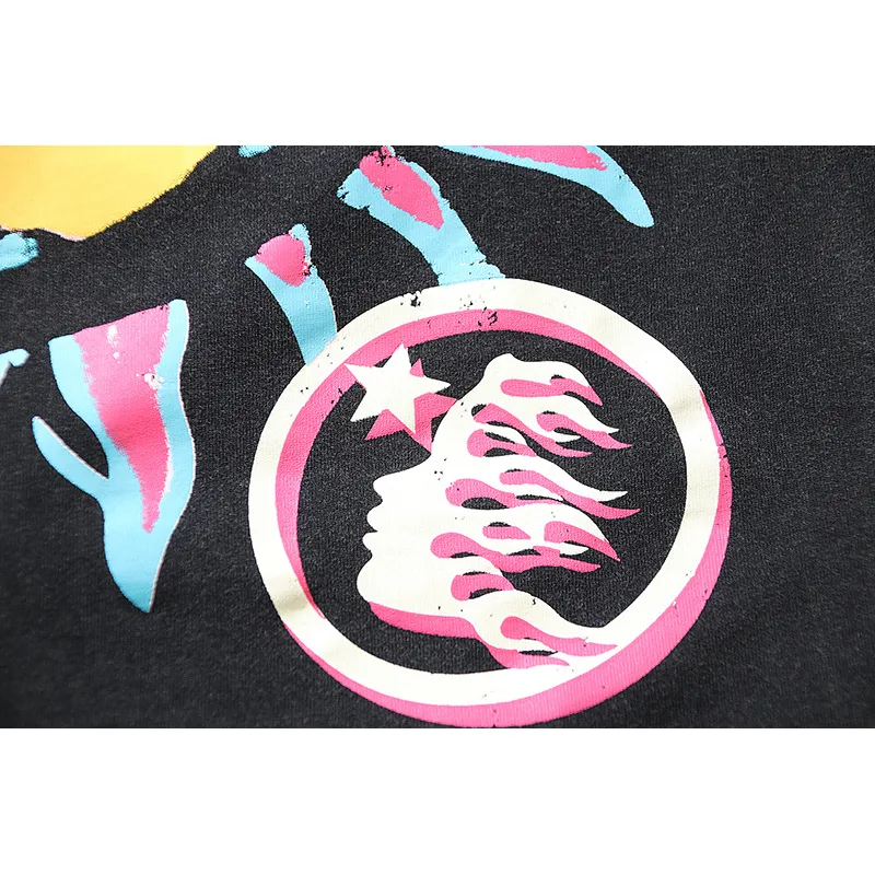 EM Sneakers Hellstar T-Shirt 607
