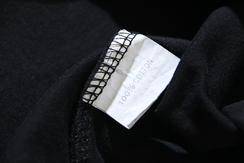 EM Sneakers Hellstar T-Shirt 612