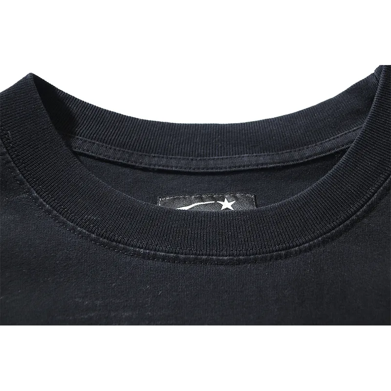 EM Sneakers Hellstar T-Shirt 612