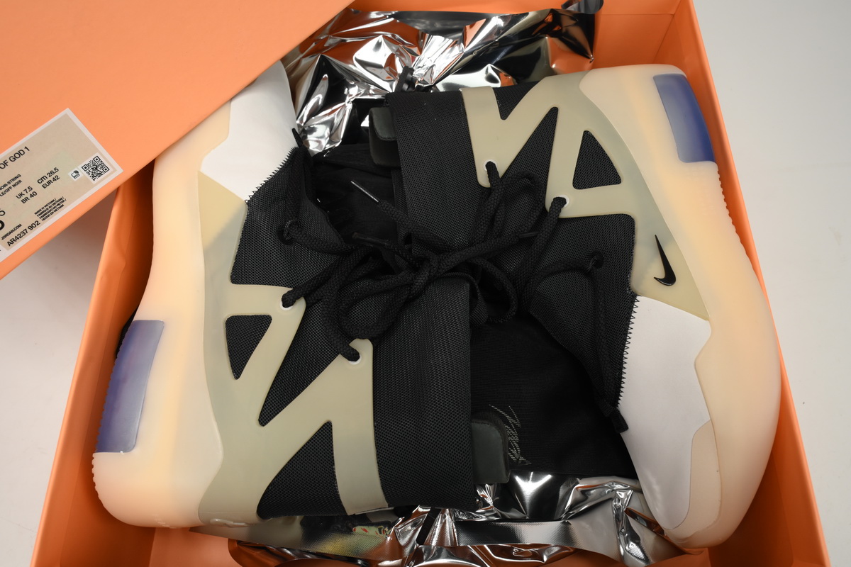 EM Sneakers Nike Air Fear of God 1 String The Question