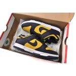 EM Sneakers Nike Dunk Low Michigan (2021)