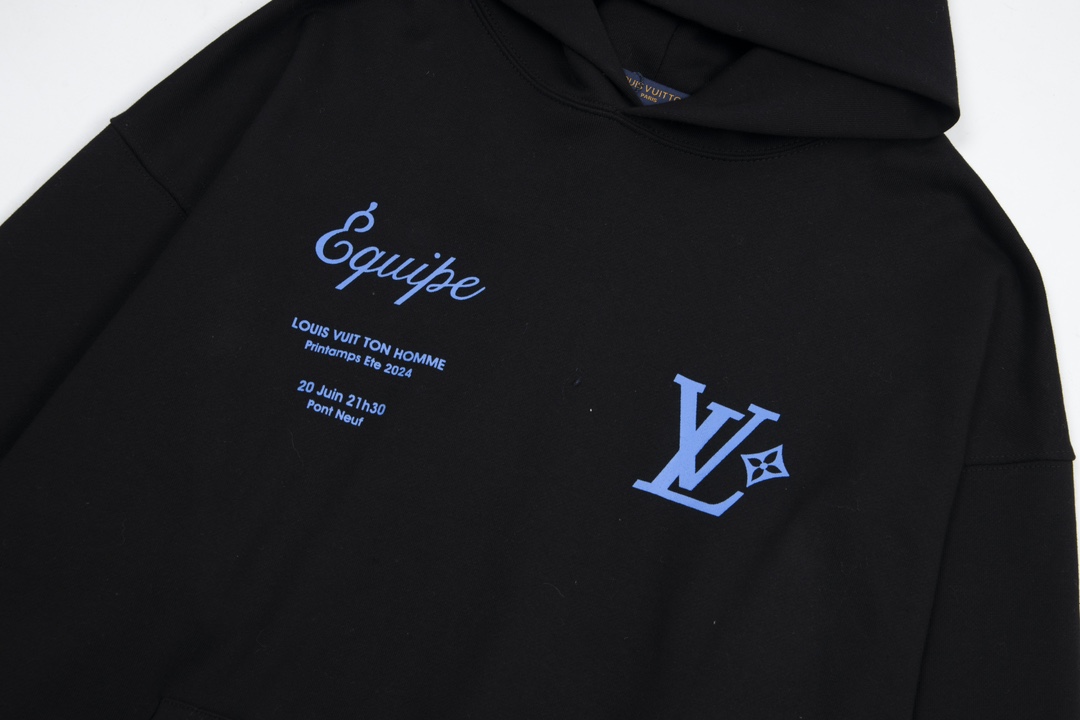  EM Sneakers Louis Vuitton Hoodie 203753