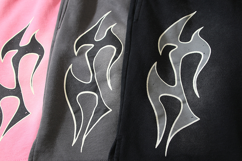 EM Sneakers Hellstar Short Pants 700 Black & Gray & Pink