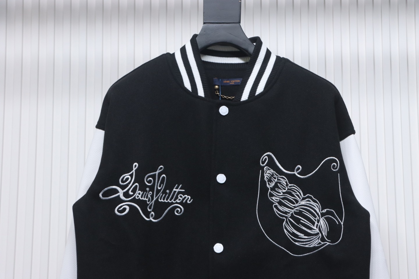 EM Sneakers Louis Vuitton LV  Jacket Conch Baseball