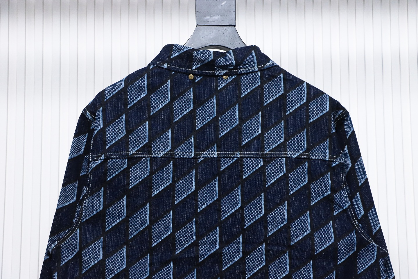 EM Sneakers Louis Vuitton LV Jacket Diamond Print Denim