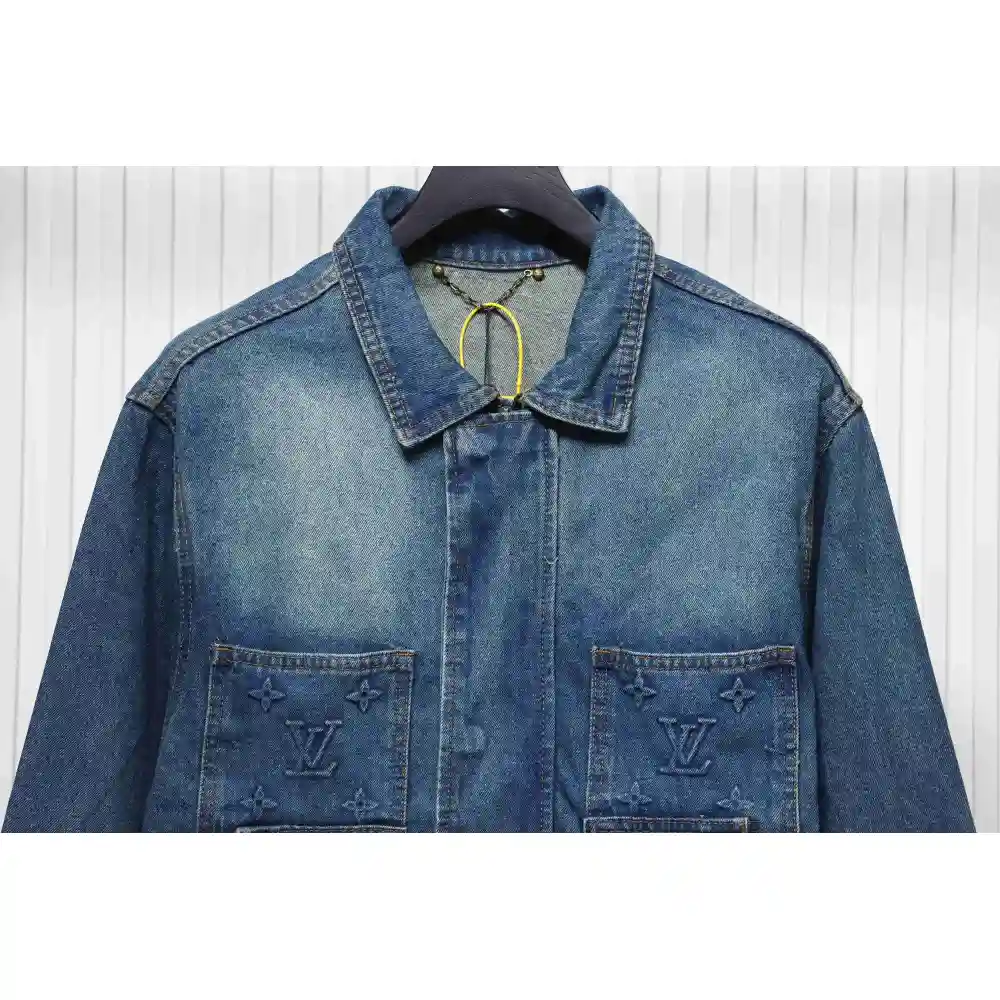 EM Sneakers Louis Vuitton LV Jacket Embossed Denim