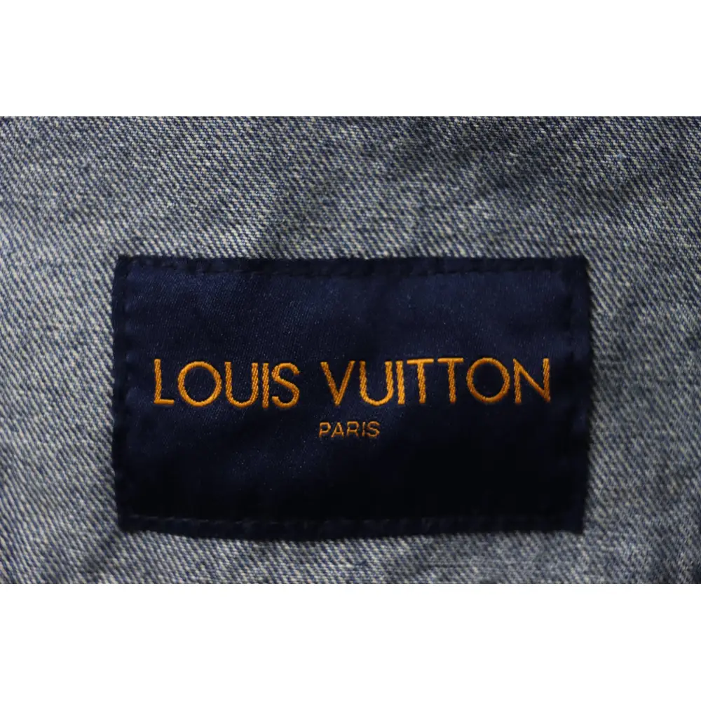 EM Sneakers Louis Vuitton LV Jacket Embossed Denim