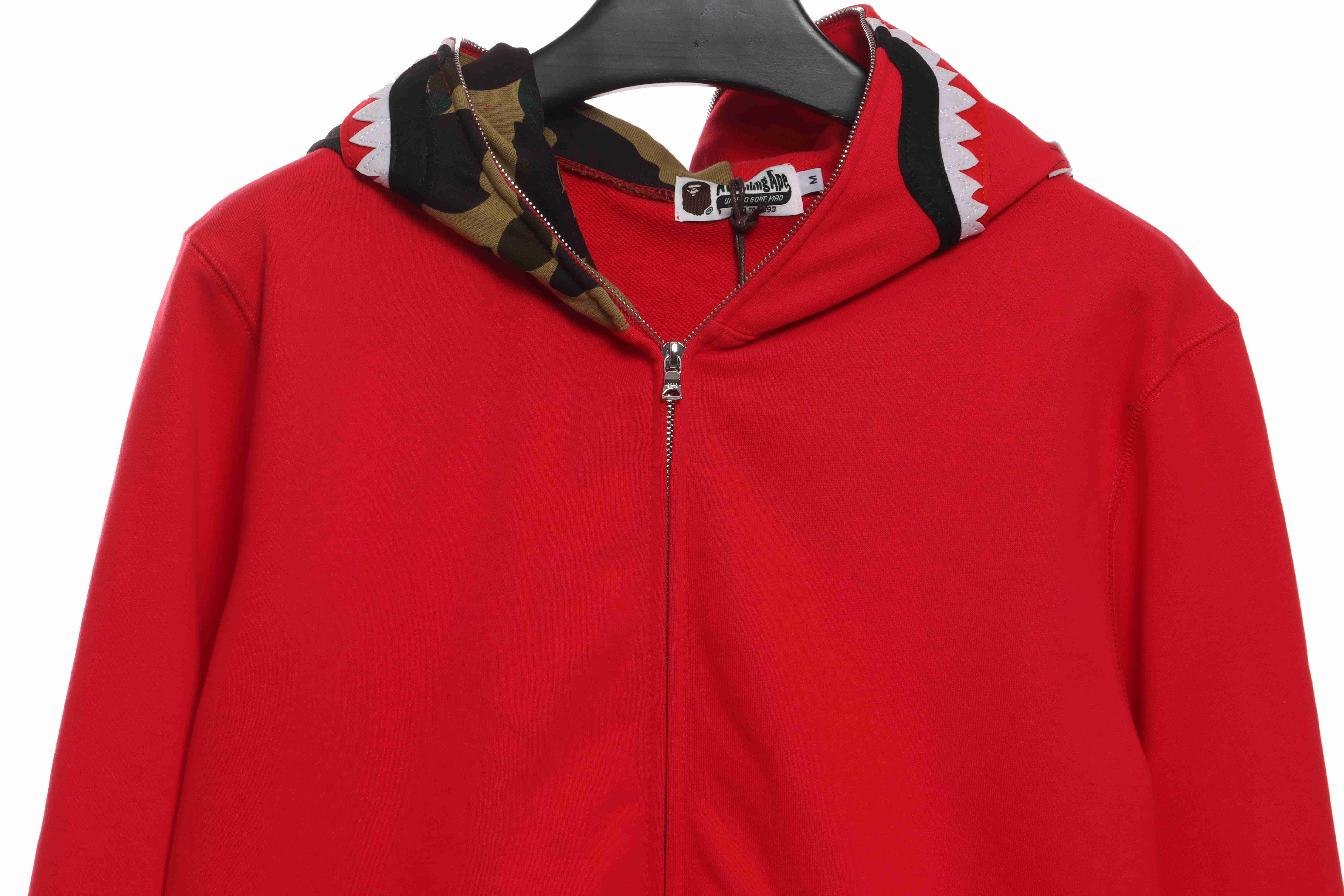 EM Sneakers BAPE Solid Color Stitching Camouflage Shark Hoodie Red