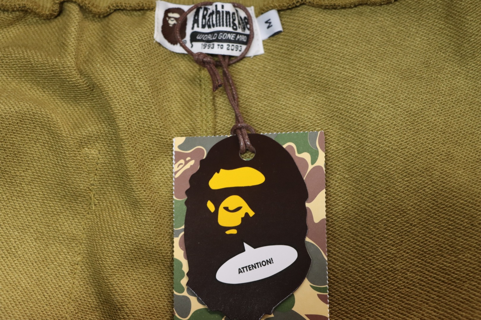 EM Sneakers BAPE Camouflage Shark Mouth Shorts Green