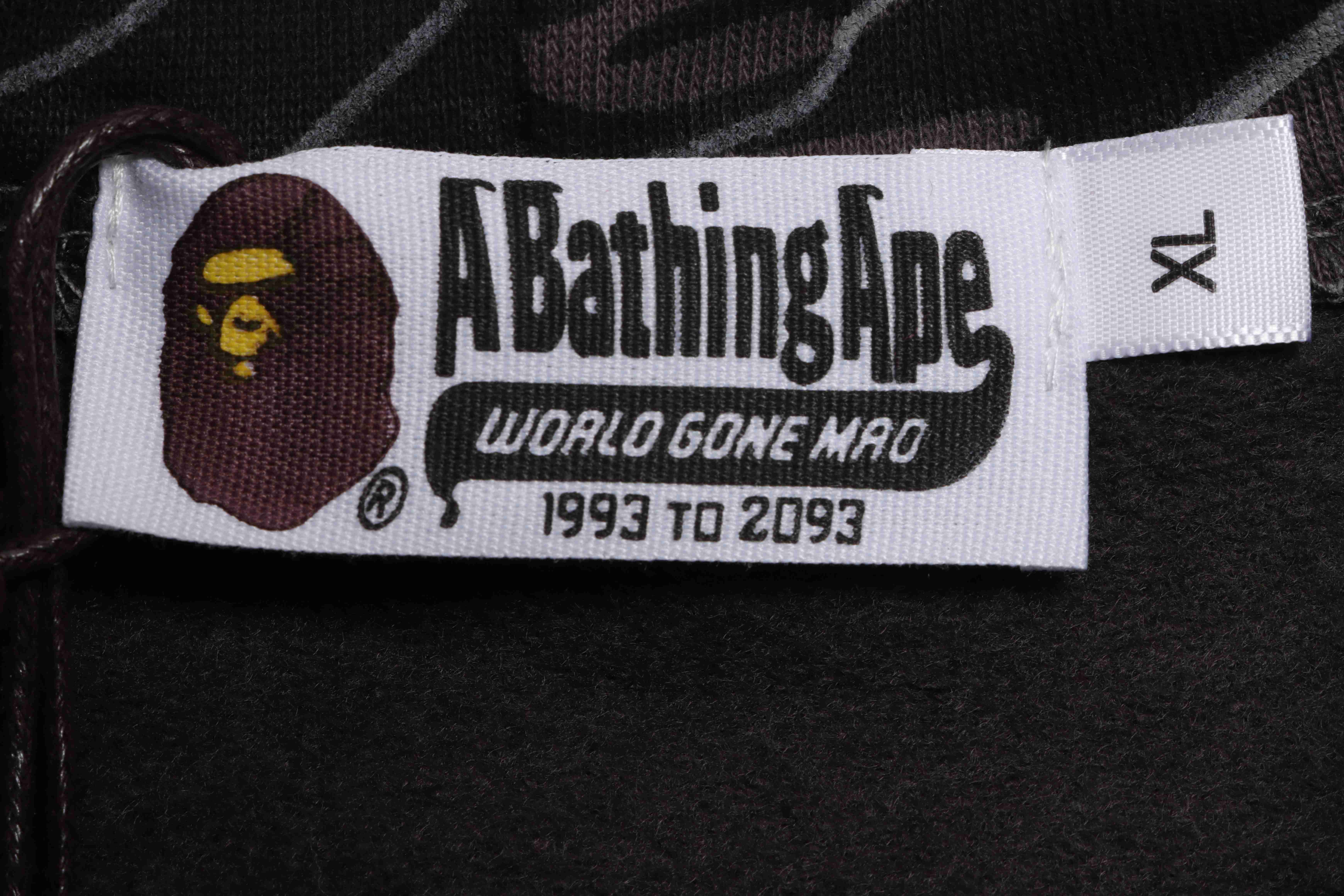 EM Sneakers BAPE Overlay Camouflage Shark Zip Hoodie