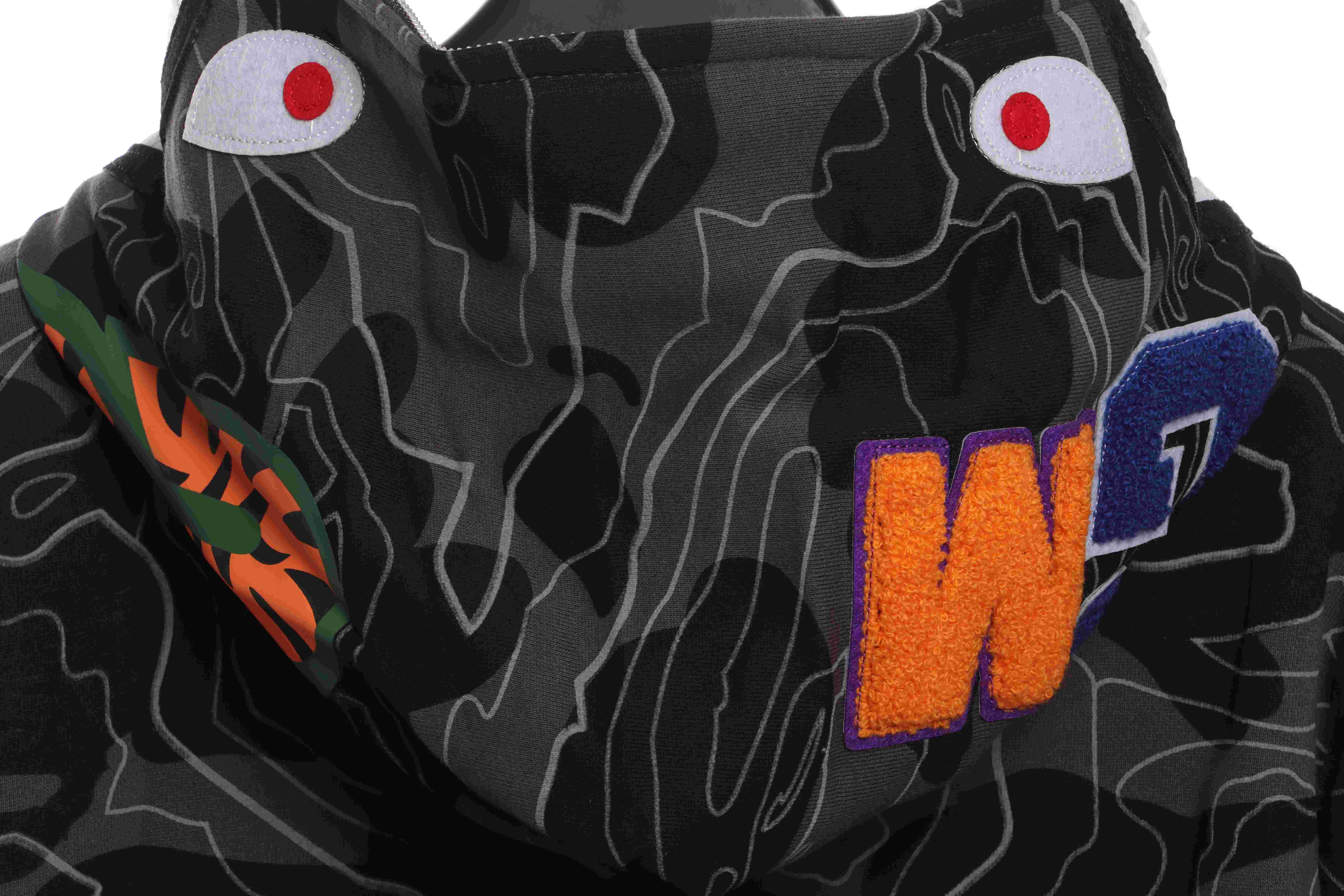 EM Sneakers BAPE Overlay Camouflage Shark Zip Hoodie