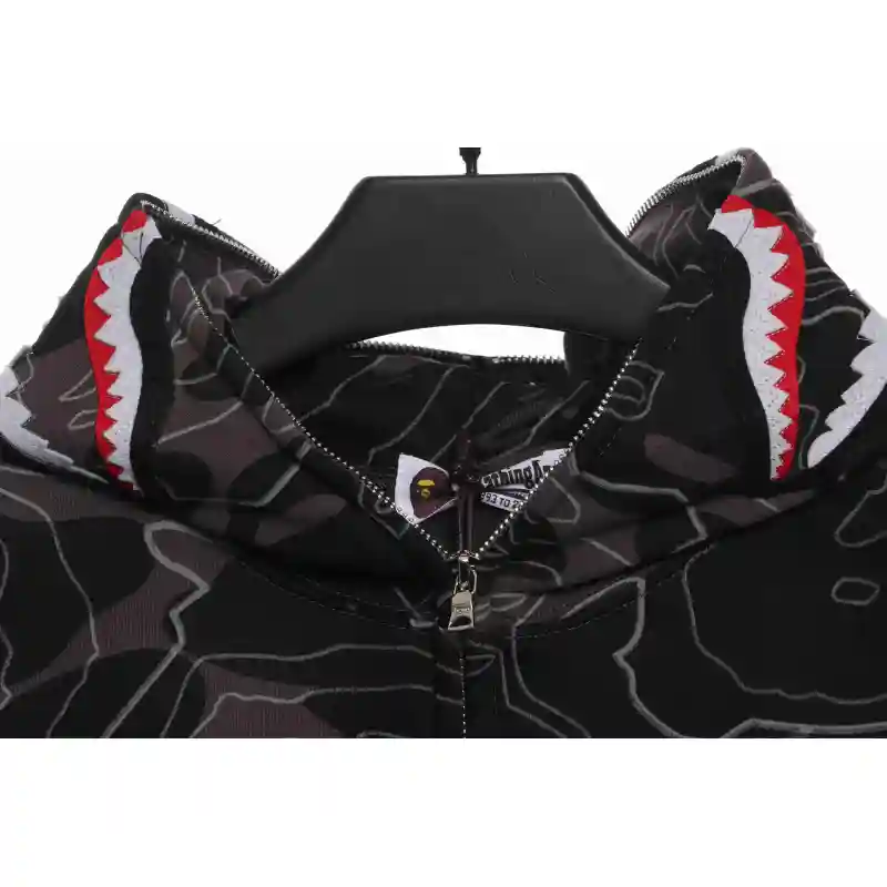 EM Sneakers BAPE Overlay Camouflage Shark Zip Hoodie