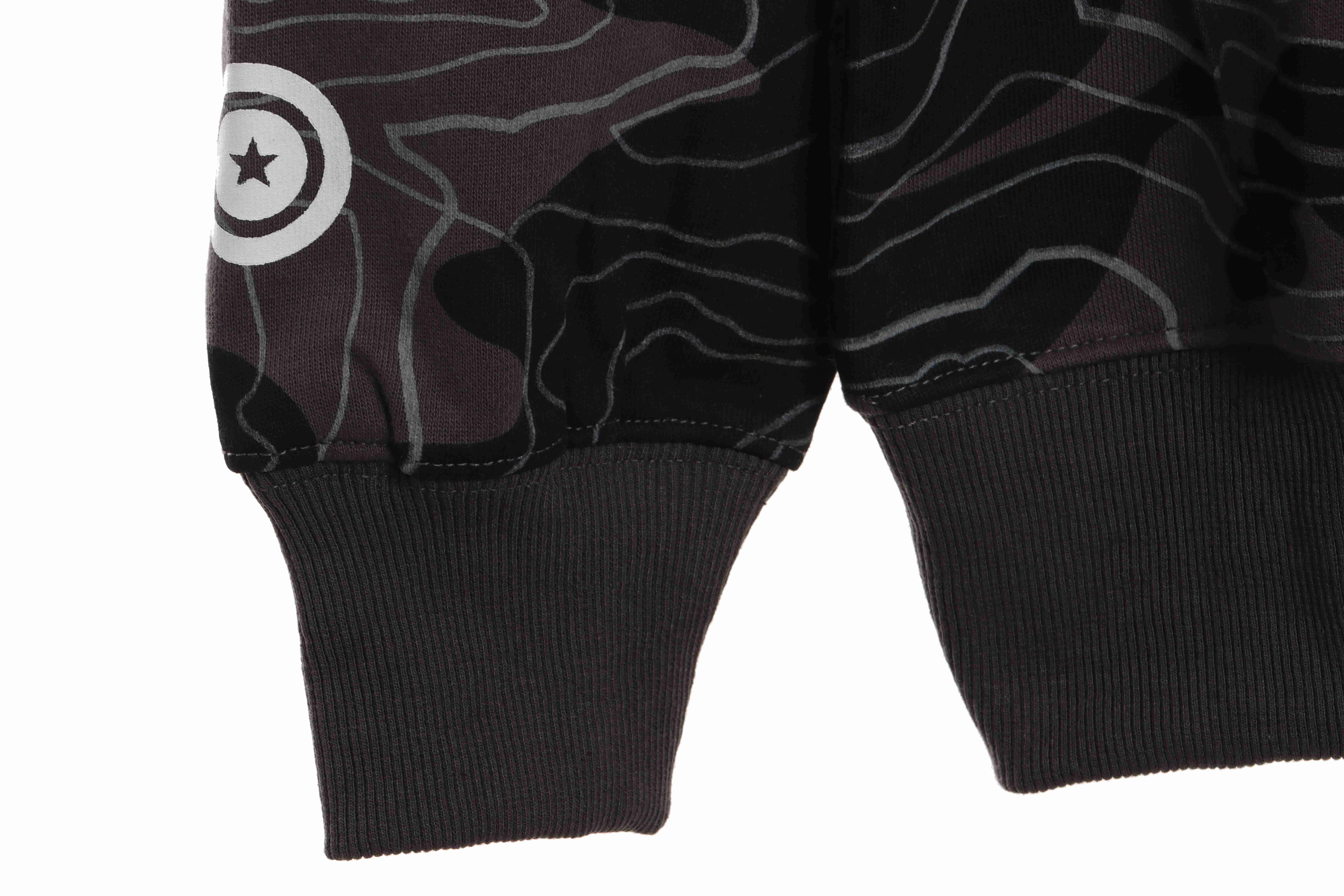 EM Sneakers BAPE Overlay Camouflage Shark Zip Hoodie