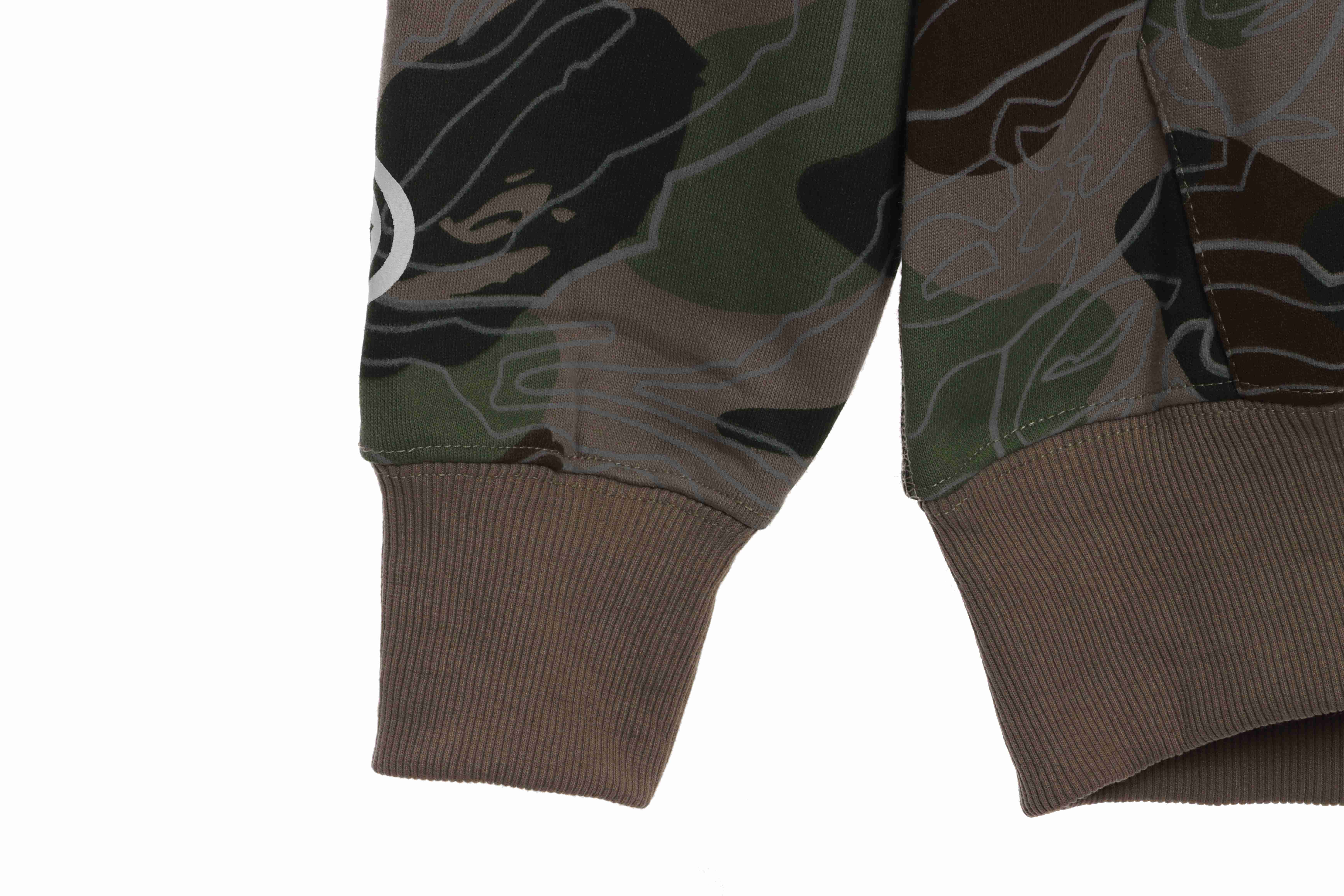 EM Sneakers BAPE Overlay Camouflage Shark Zip Hoodie Brown