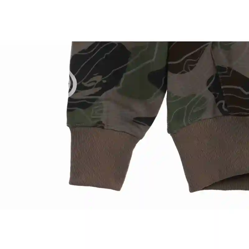 EM Sneakers BAPE Overlay Camouflage Shark Zip Hoodie Brown