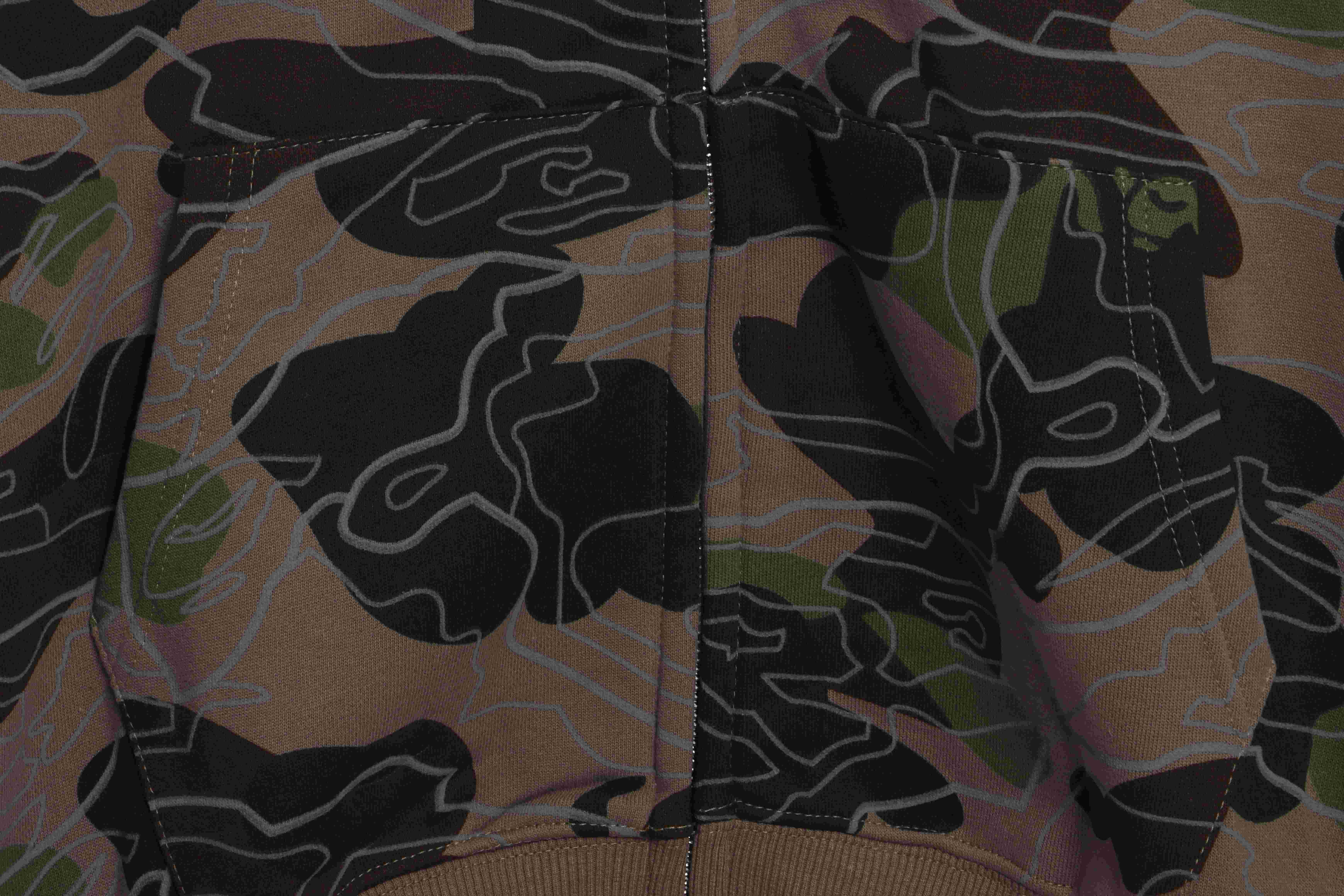 EM Sneakers BAPE Overlay Camouflage Shark Zip Hoodie Brown