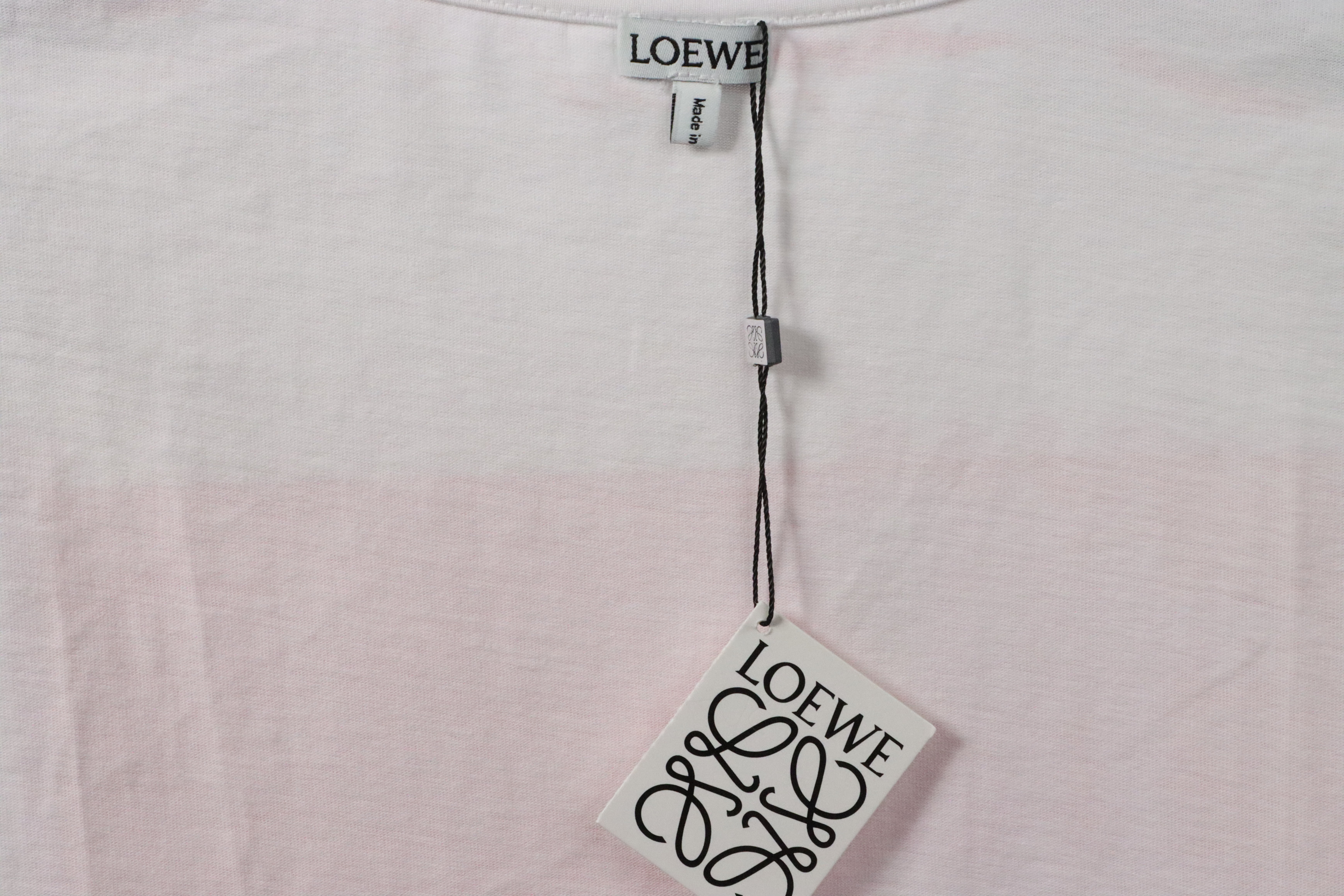 EM Sneakers Loewe T-shirt Graffiti Rendering Print White Pink