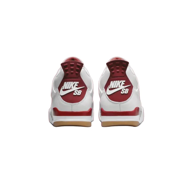 EM Sneakers Air Jordan 4 × Nike SB SP Varsity Red