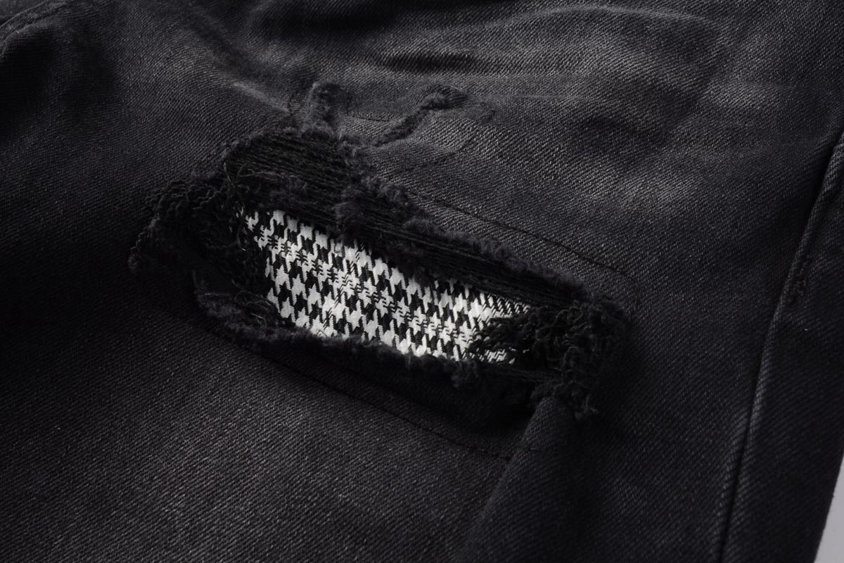 EM Sneakers Purple Brand Denim Shorts 5001