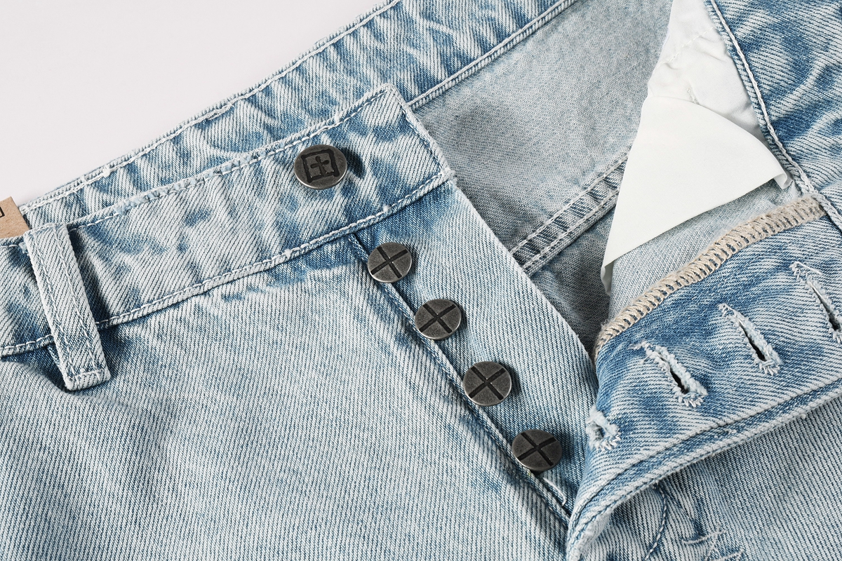 EM Sneakers ksubi Short Jean 2005