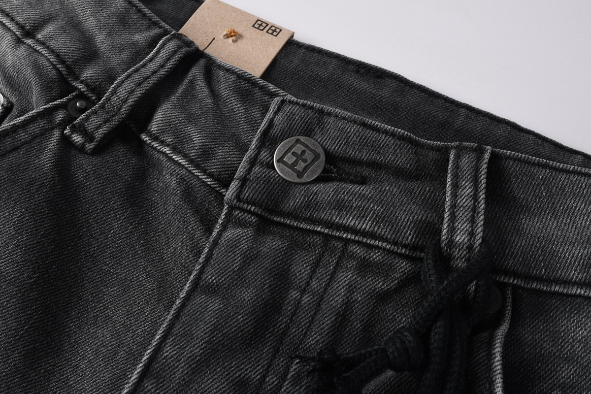 EM Sneakers ksubi Short Jean 2009