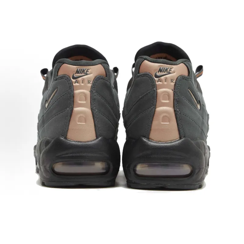EM Sneakers Nike Air Max 95 Central Cee Live Yours