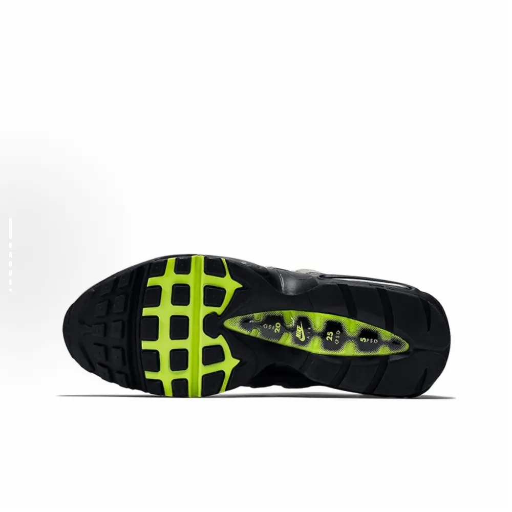 EM Sneakers Nike Air Max 95 OG Neon (2020)