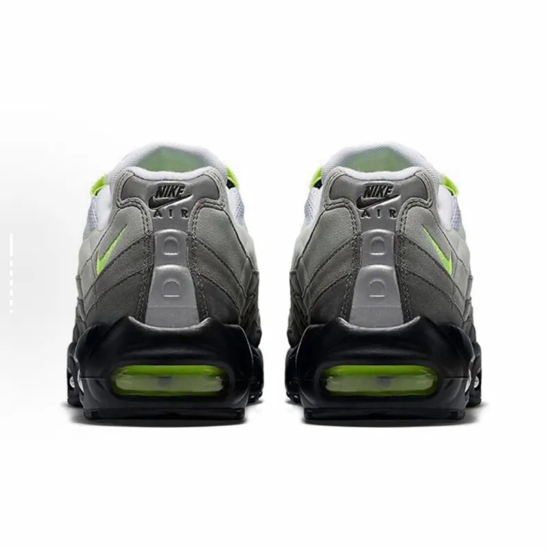 EM Sneakers Nike Air Max 95 OG Neon (2020)