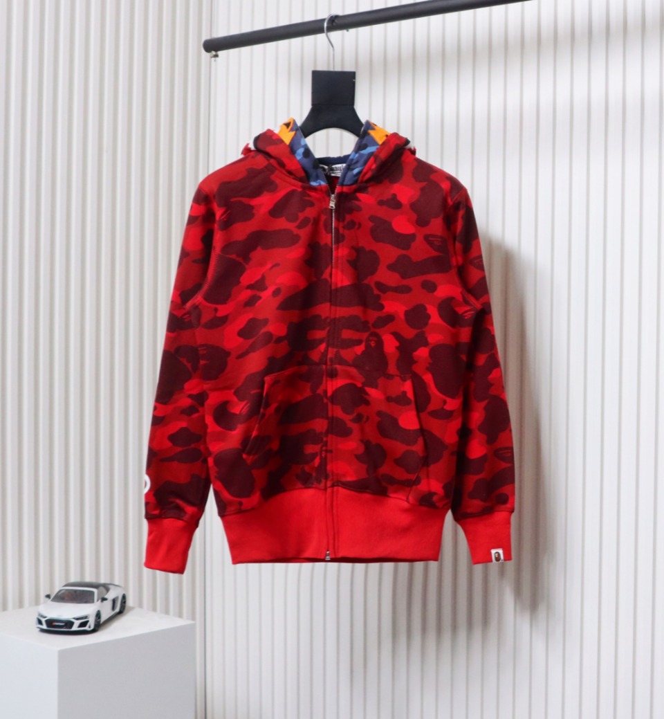 EM Sneakers BAPE Shark Head Tiger Head Zipper Camouflage Double Hooded Hoodie Red