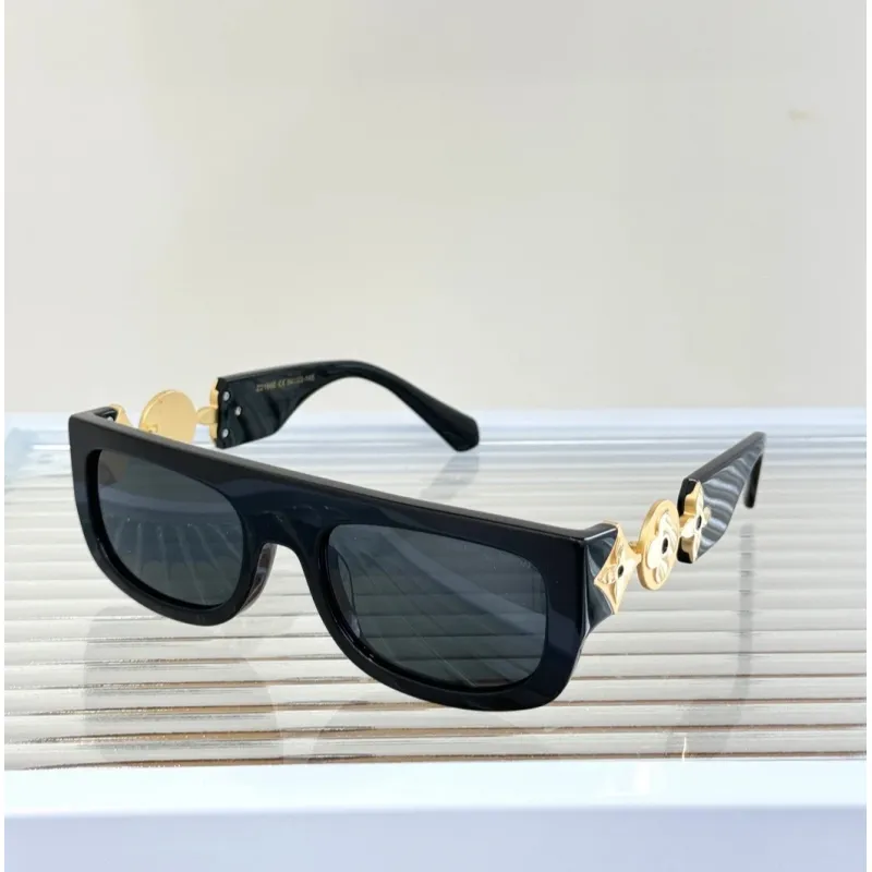 EM Sneakers Louis Vuitton by Tyler, the Creator Monogram Tribute Sunglasses Black