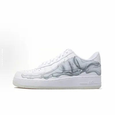 EM Sneakers Nike Air Force 1 Low Skeleton Halloween (2018) 01