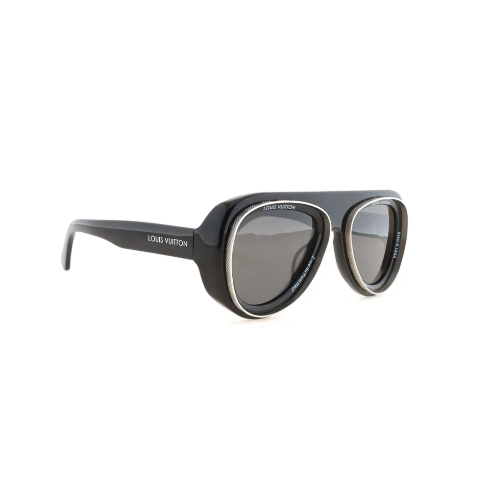 EM Sneakers Louis Vuitton Super Vision Pilot Sunglasses S00 Black