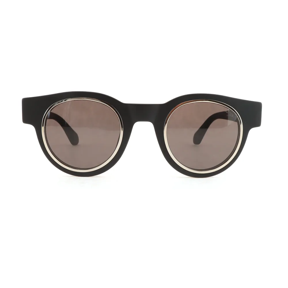 EM Sneakers Louis Vuitton Legacy Round Sunglasses Silver Black