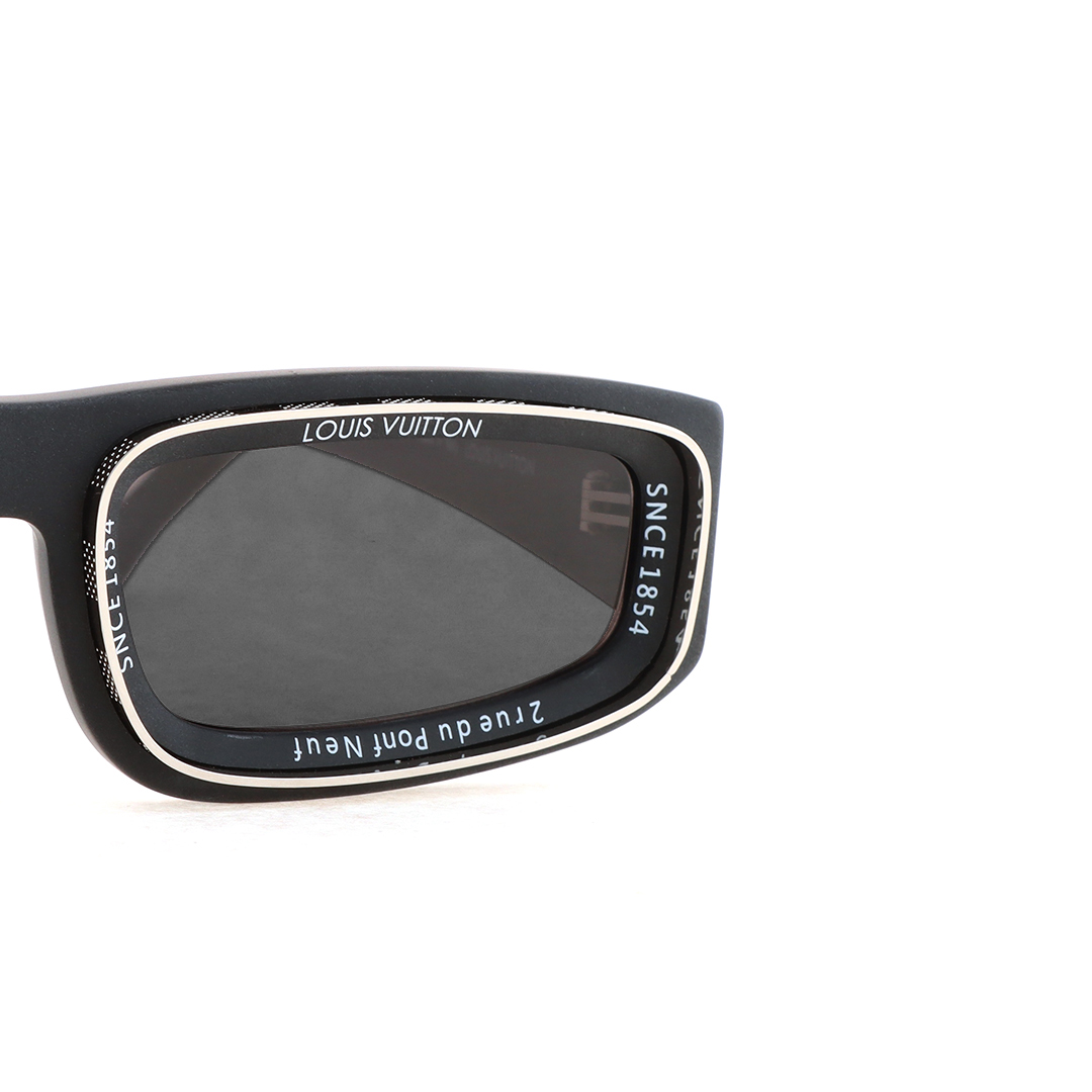 EM Sneakers Louis Vuitton LV Ocean Low Square Sunglasses Matte Black