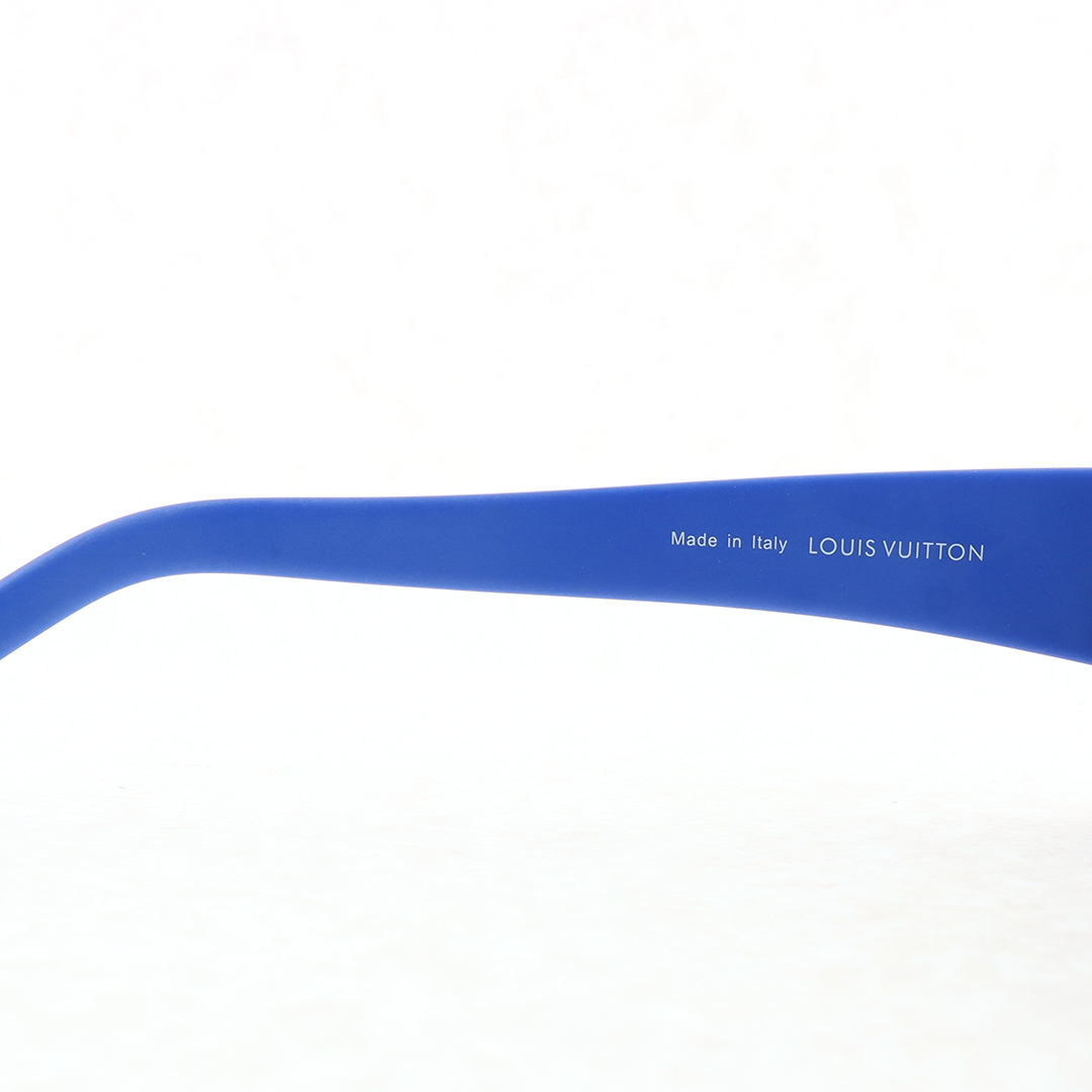 EM Sneakers Louis Vuitton LV Ocean Low Square Sunglasses Matte Blue