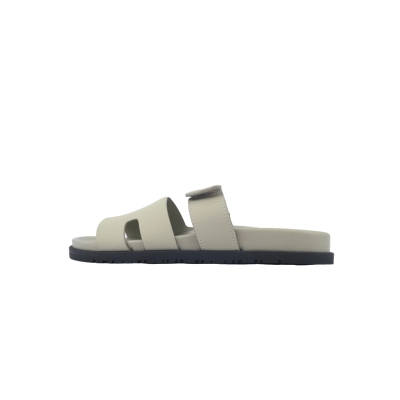 EM Sneakers Hermes Chypre Sandal Light Khaki 01