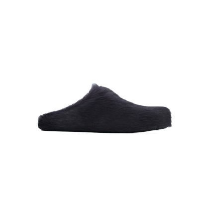 EM Sneakers Marni Fussbett Black 02