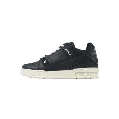 EM Sneakers Louis Vuitton Trainer Sneaker Black Skin And White Background 01