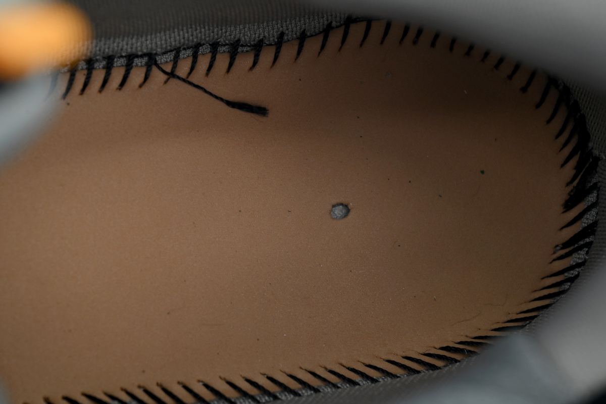 EM Sneakers Balenciaga Runner Black Fluo Orange