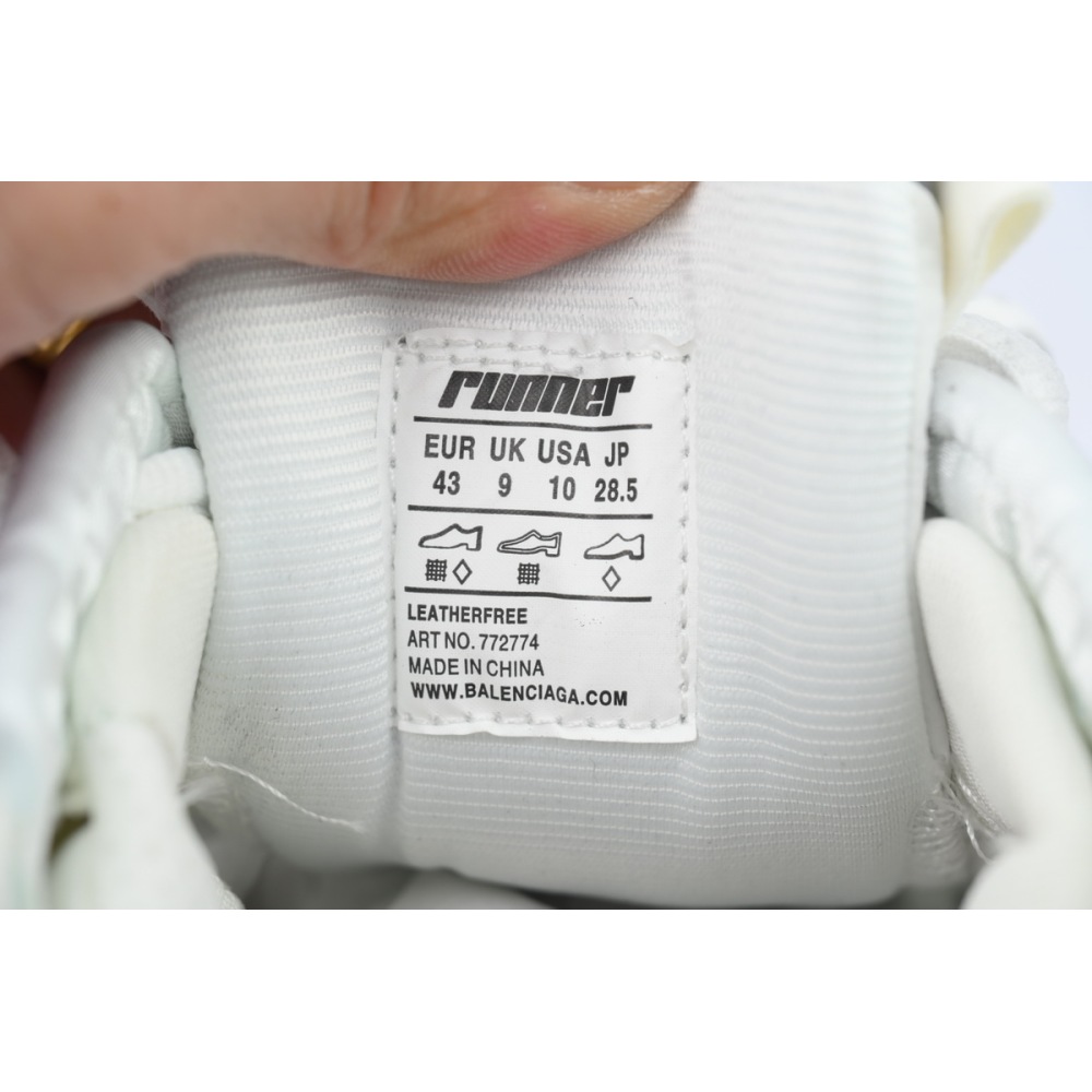 EM Sneakers Balenciaga Runner Sneaker Grey White Black