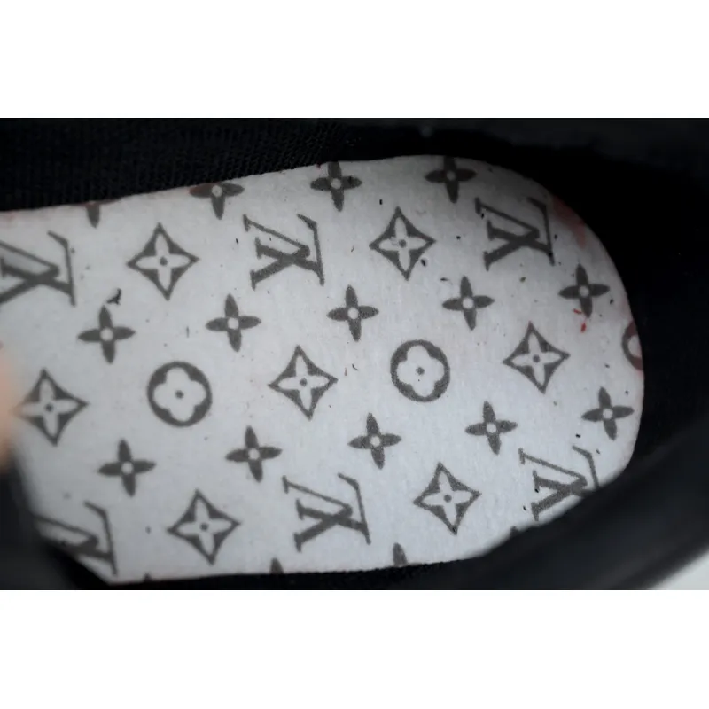 EM Sneakers Louis Vuitton Run Away Black Grey