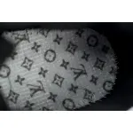 EM Sneakers Louis Vuitton Run Tatic Black