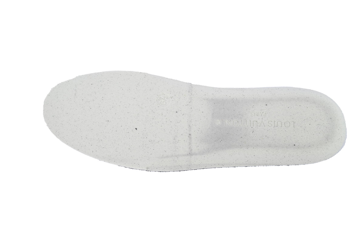 EM Sneakers Louis Vuitton Run Tatic Black Silver