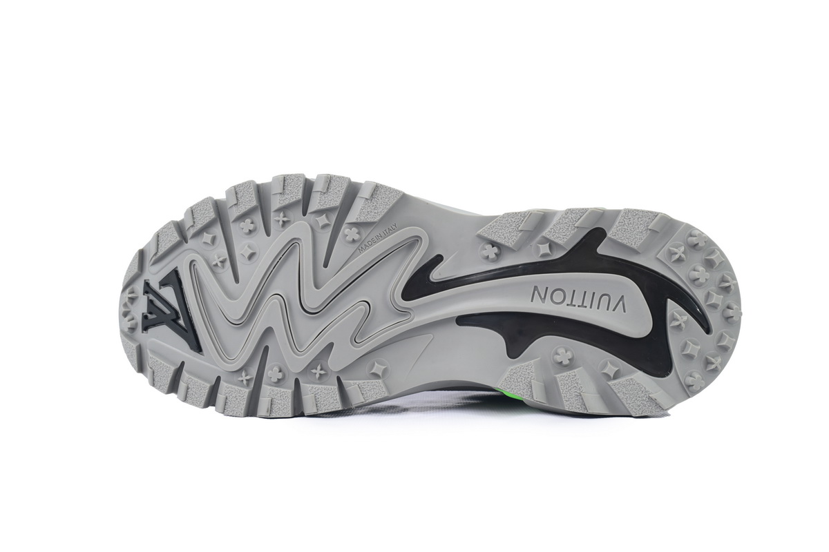 EM Sneakers Louis Vuitton Run Tatic Grayish Green