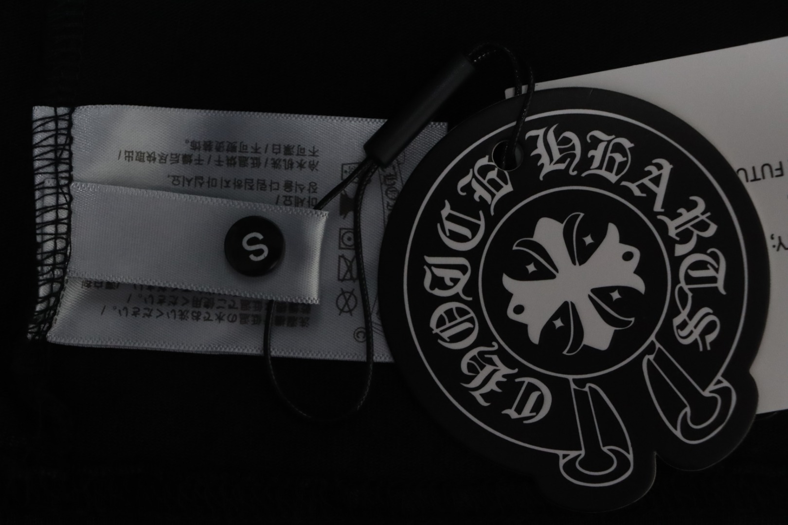 EM Sneakers Chrome Hearts Patch Embroidered T-Shirt Black