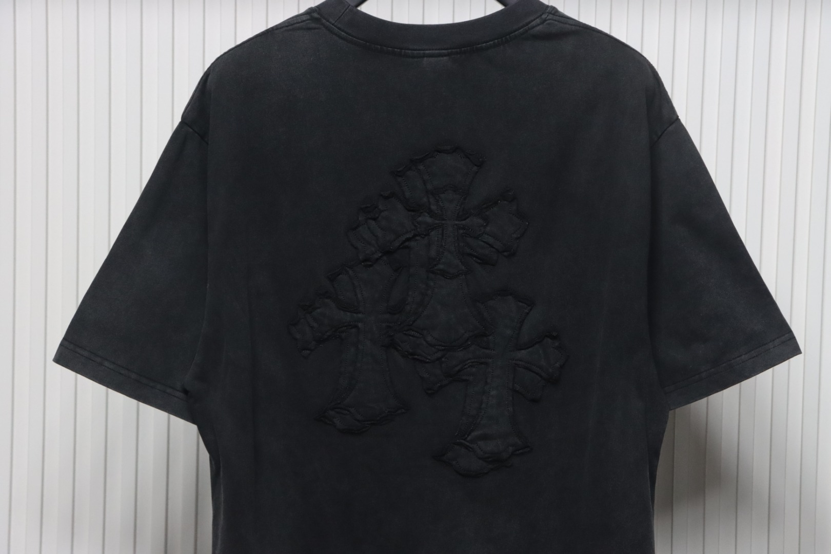 EM Sneakers Chrome Hearts Patch Embroidered T-Shirt Black