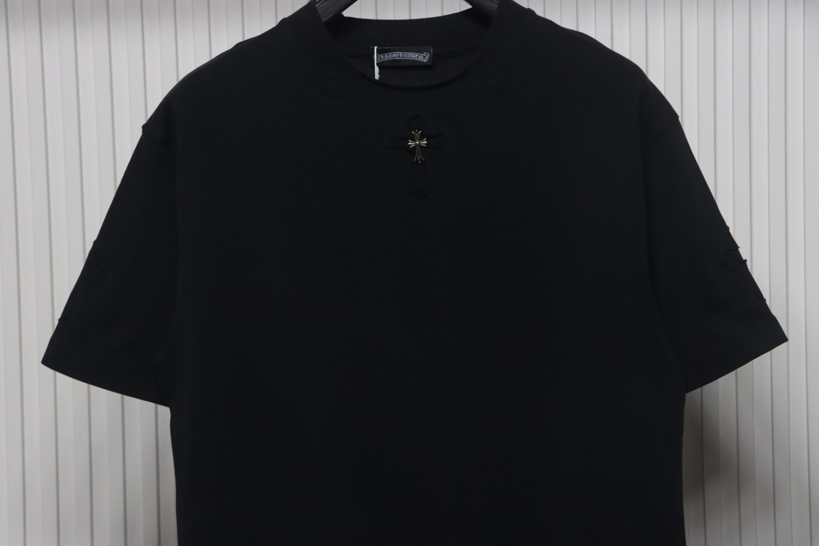 EM Sneakers Chrome Hearts 25ss cut-out Patchwork with Silver Cross Embroidery T-shirt Black