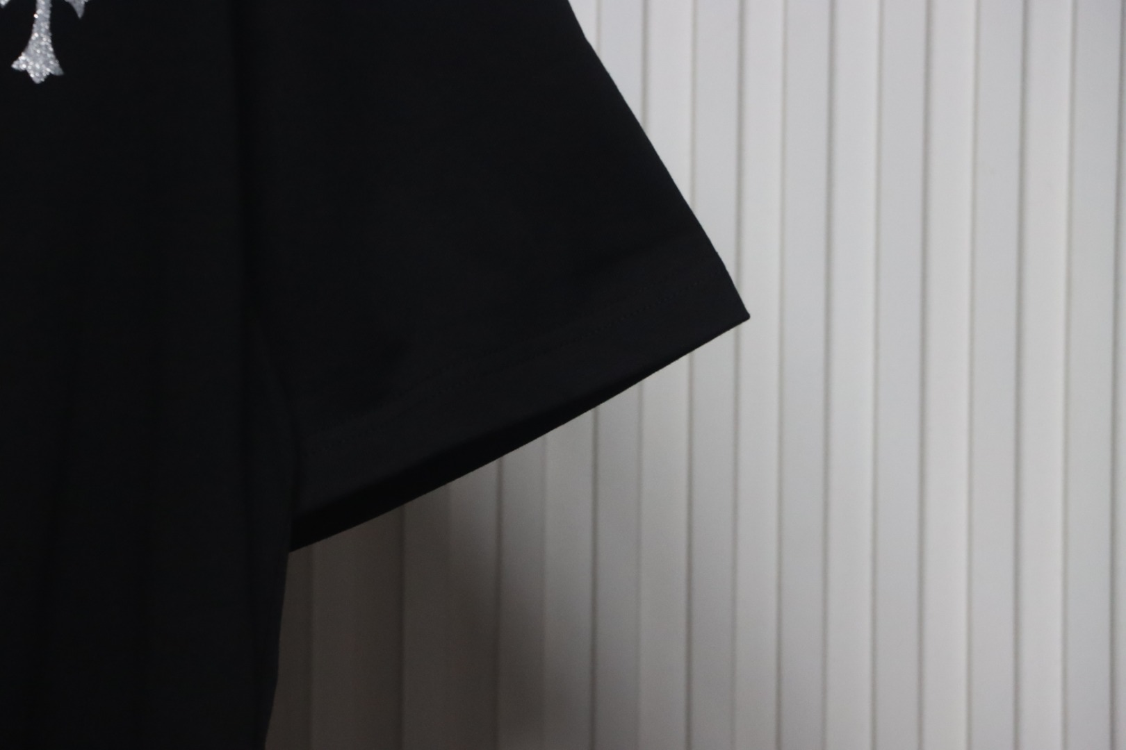 EM Sneakers Chrome Hearts 25ss Glitter Logo Print T-shirt Black