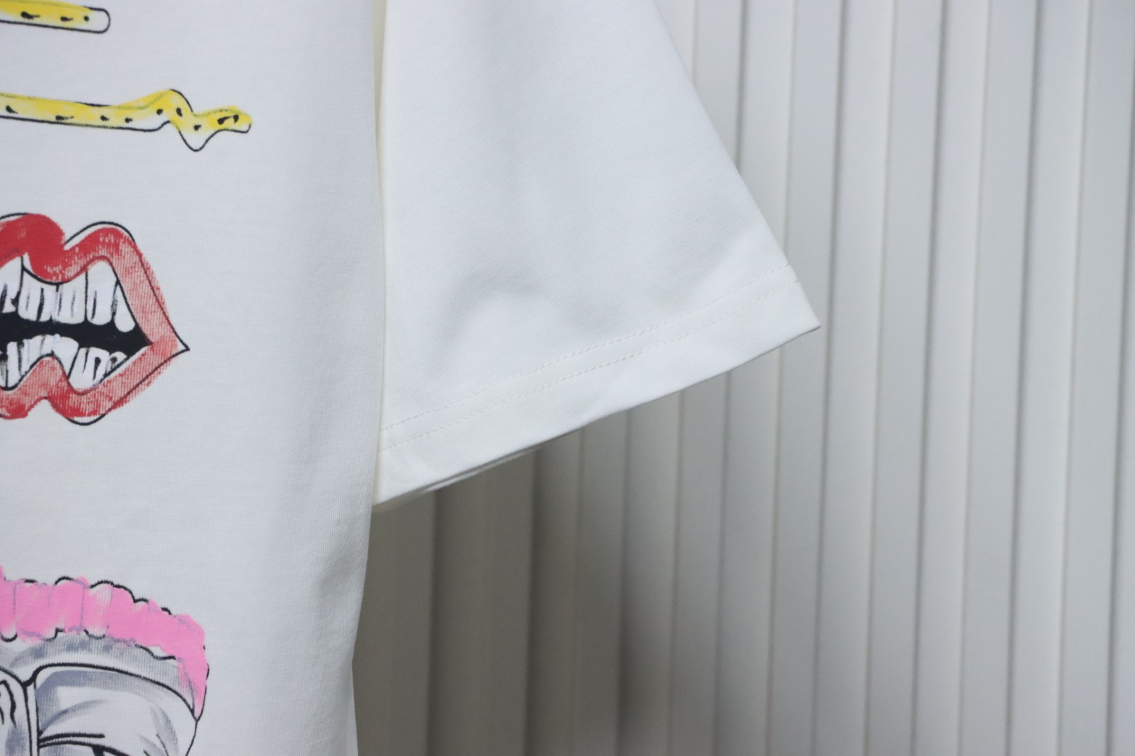 EM Sneakers Chrome Hearts CH Graffiti Cartoon T-shirt White